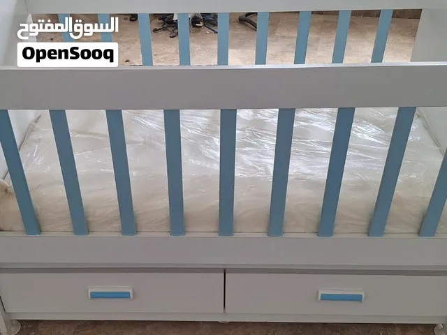 سرير بيبي للبيع استعمال نظيف