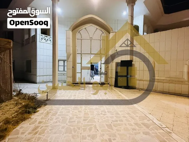 دار تجاري ركن للايجار في منطقة حي صنعاء الجزائر مقابل مول شنشل