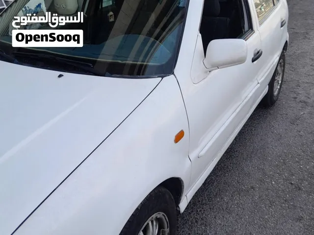 فولكسفاغن جولف 1996 مستعملة بحالة ممتازة، لون أبيض، ترخيص مجمركة، أس يو في