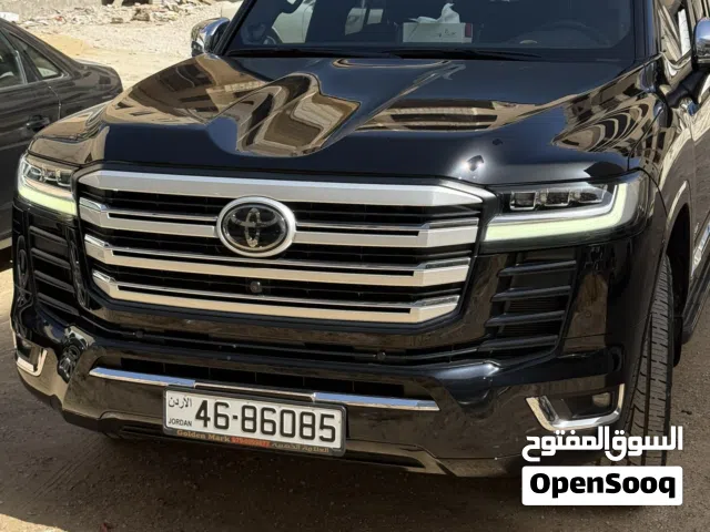 تويوتا لاند كروزر VXR 2023