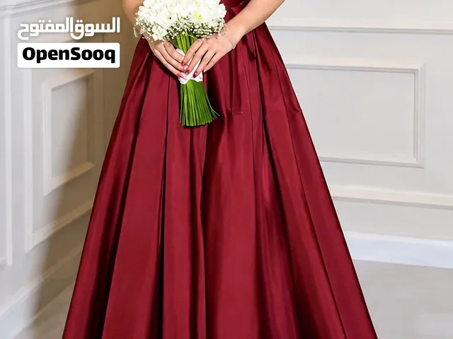 فستان مناسبات للبيع