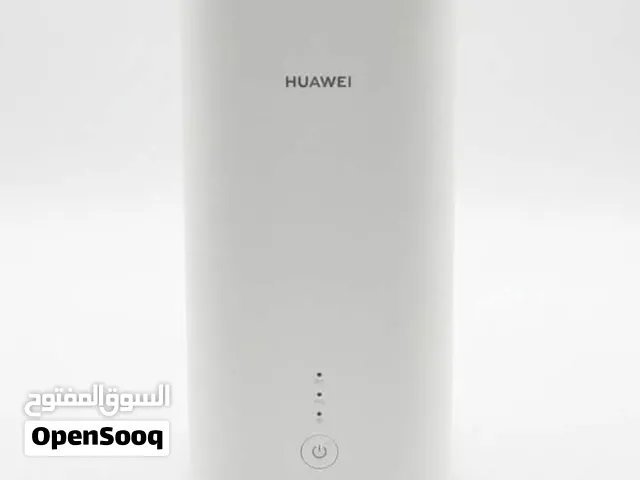 هذا الجهاز هو راوتر هواوي 5G، وتحديداً موديل HUAWEI 5G CPE Pro 2 (رقم الموديل: H122-373).