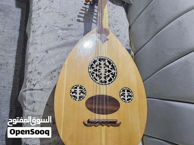 للبيع عود تعليم بحالة جيدة