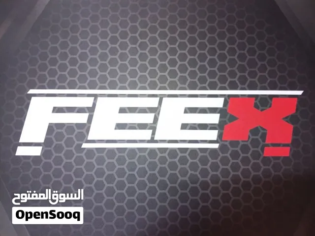 ماوس باد جيمينغ احترافي بتصميم أنيق وعصري حجم كبير سطح قماشي ناعم وقاعدة مطاطية مانعة للانزلاق لتحكم