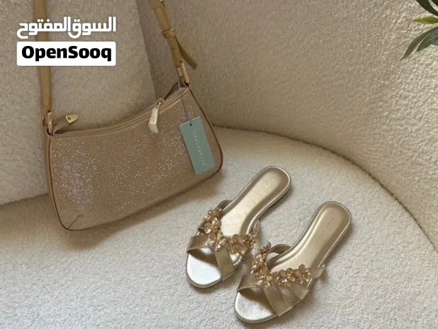 احذيه وشنط نسائيه احدث موديلات