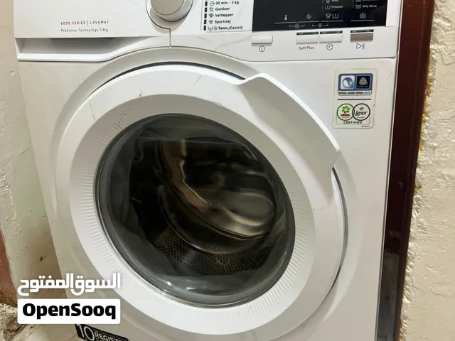 سلام عليكم غسالة إلكتروني امبوري واحد  كلشي مابيه بس بيه صوت بونبريك من تريد تنشف غيرها كلشي مابيه