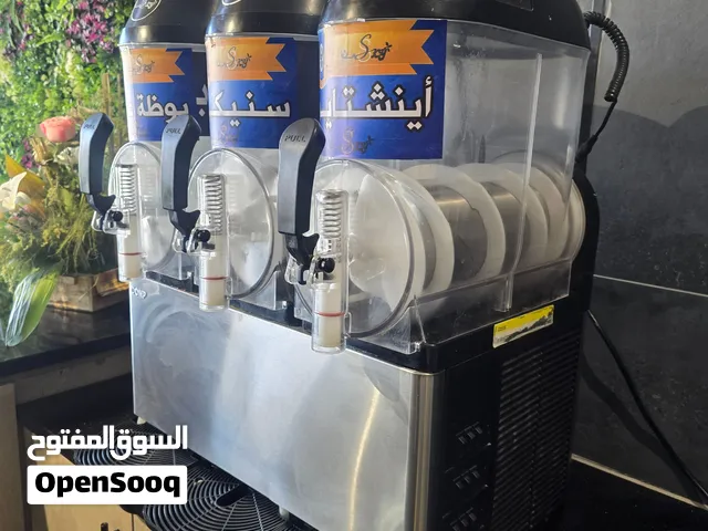 مكينات سلش بحالة جديد دمبر عندي 5 مكينات الوحده  475