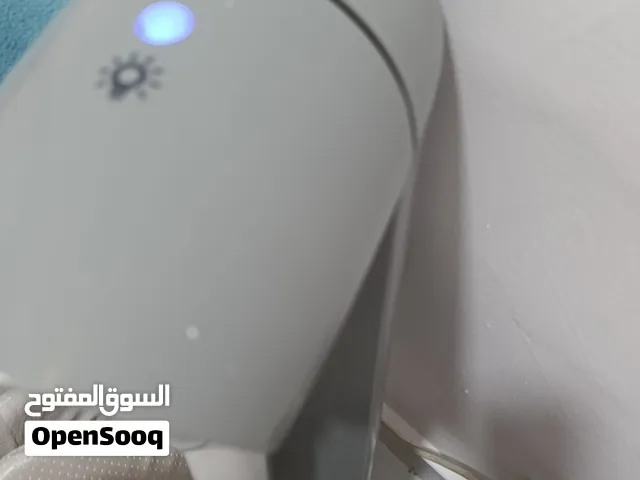 كرسي هزاز كهربائي لديه عدة درجات للهز واضاءة خفيفة وموسيقى