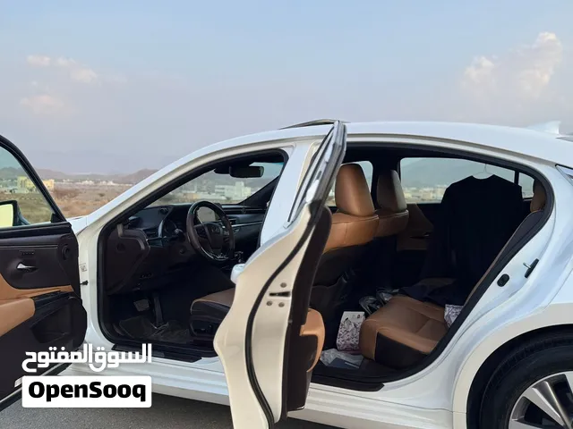 لكزس ES350 موديل 2019