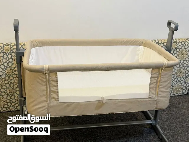 للبيع سرير اطفال