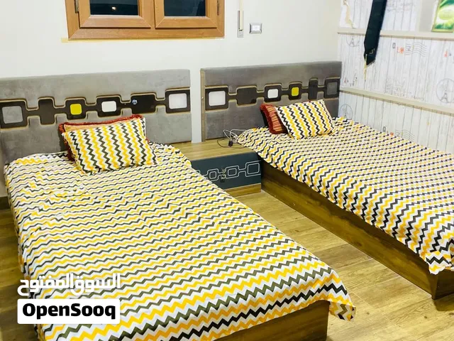 دار نوم كاملة للبيع 1800