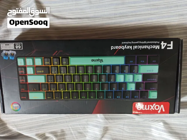 Voxme f4 keyboard 60% size with keycaps and hotswaple switch blue switch