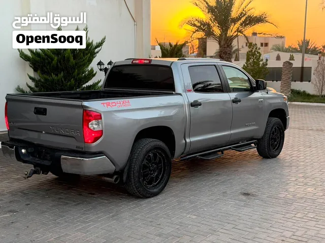السياره عيب لا من ورشه لي الف قبل لا تتصل شوف السياره في بلادها والسعر واتصل كانك راغب الشراء