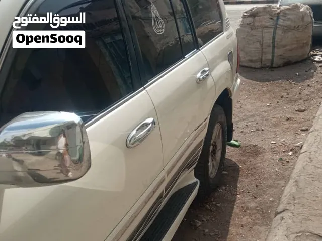تويوتا لاندكروزر صالون  موديل2007 مواصفات خليجي