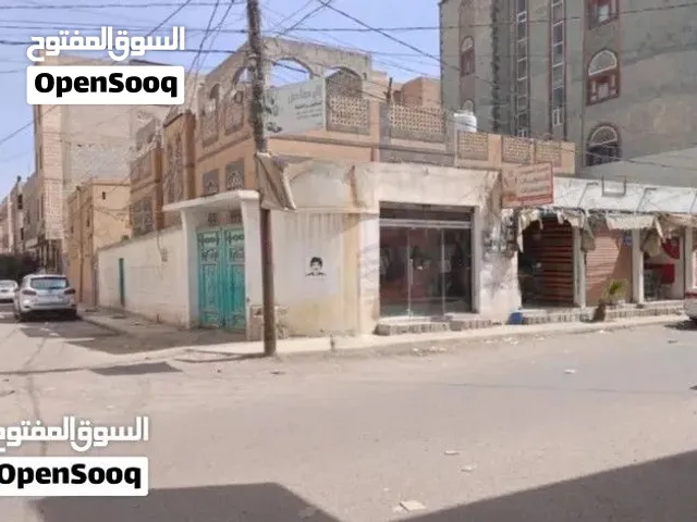 محل تجاري للإجار في سوق القديمي