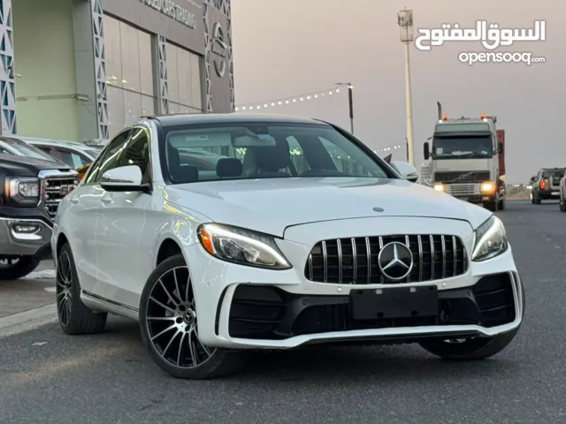مرسيدس C300 موديل 2017 رقم واحد بانوراما بحالة ممتازة