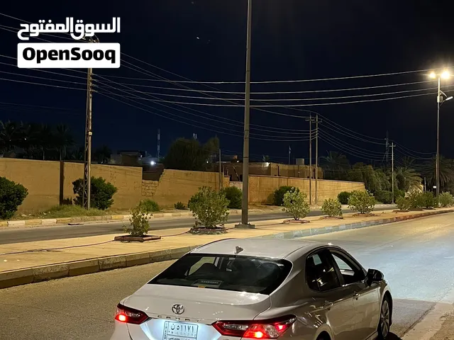 TOYOTA CAMRY 2019