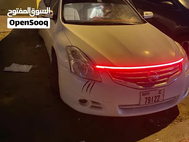 نيسان التيما 2011 لا ينقصها شيئ