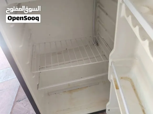 غساله ثلاجه طاوله سفره