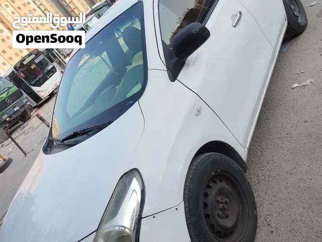 nissan sanny 2016 for sels