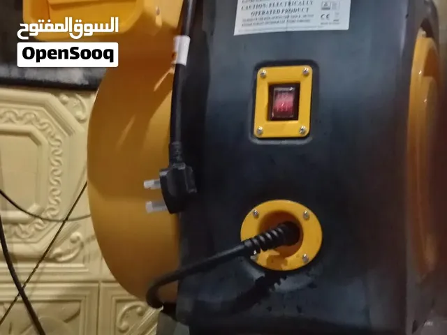 الموديل: منفاخ هواء REH-2E بقوة 2 حصان  المواصفات الكهربائية: 220-240 فولت تيار متردد، 50 هرتز، 240