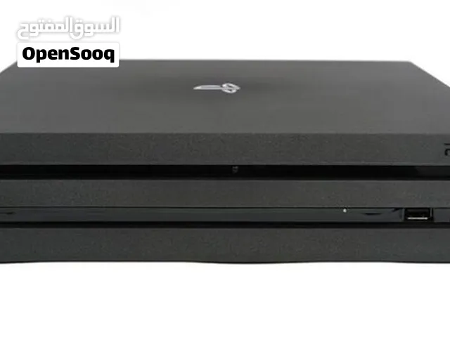 PS4 Pro سعة 1 تيرابايت، مستعمل وبحالة جيدة. PS4 pro 1 terabyte Used Good condition Price negotiable