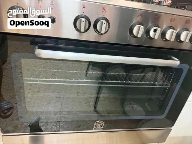 طباخ الماني ومرشحة اسبانية