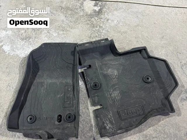 للبيع دواسات داخليه جيب رانجلر jl