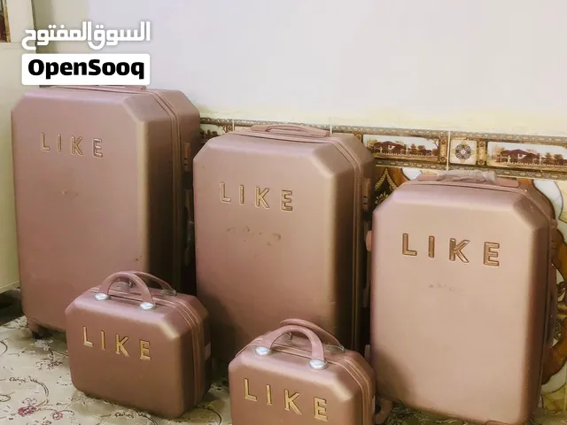 سيت حقائب سفر وجهاز عروس ضد الكسر عدد 5 استعمال قليل الوصف مهم