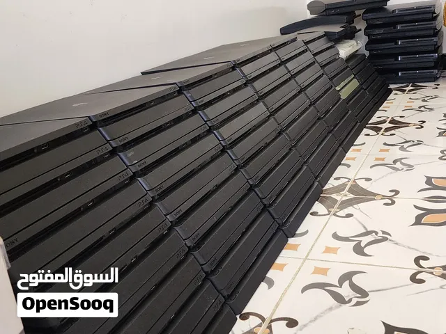 نبيع جملة وتجزئة أجهزة بلايستيشن فور سلم ونتيرا
