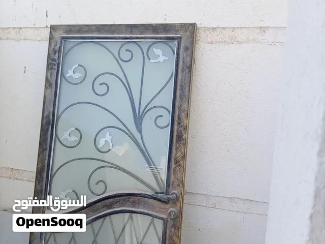باب مدخل حديد