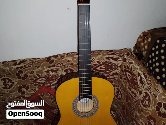 جيتار للبيع
