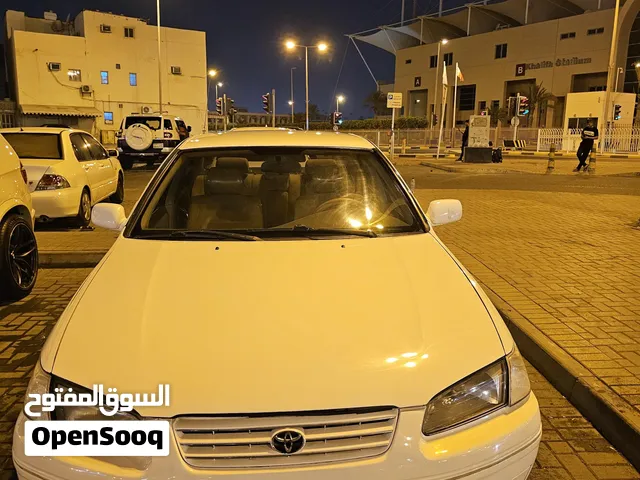 تيوتا كامري مديل 2000 محدثه 2002 السياره نظيفه ماتشتكي من شي قير ايسي مكينه شاصي الشراي يففحص