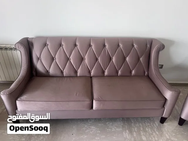 Elegant Salon Sofas – Excellent Condition كنبايات للصالون – بحالة ممتازة