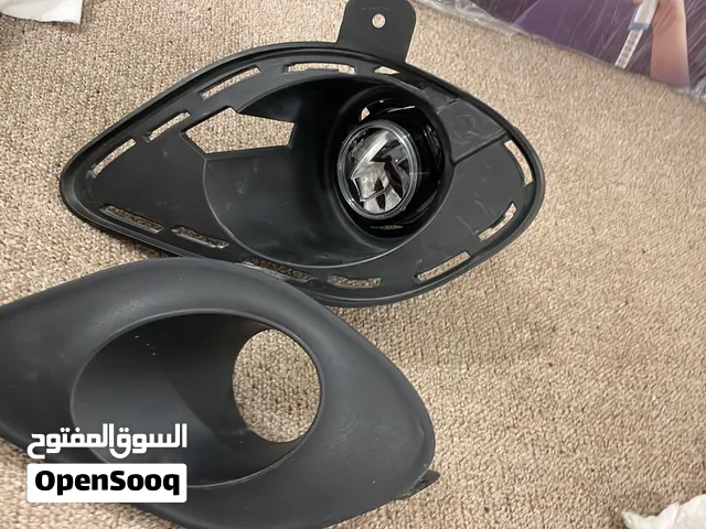 كشاف يسار (جهة السائق) دودج تشارجر 2023