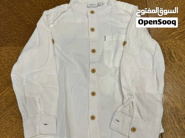 ملابس اطفال مستعمله للبيع بعضها بحاله جيده جدا بسعر مخفض