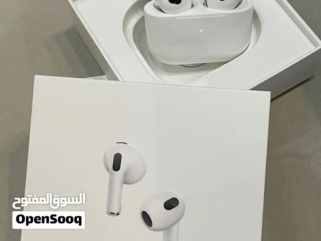 Apple AirPods (3rd generation) رح احرق سعرها بالاردن 85 دينار فقط