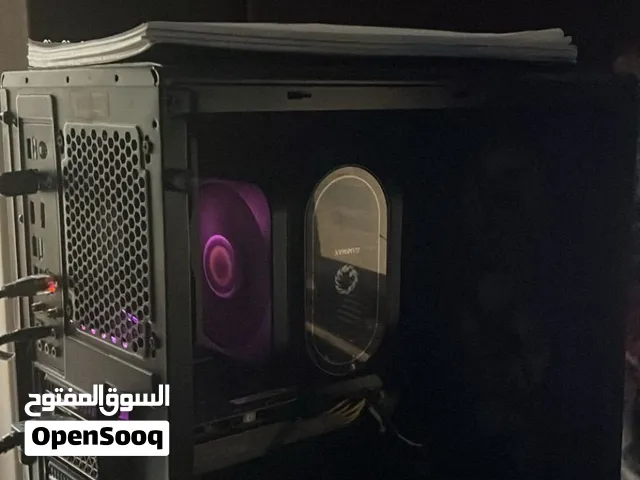 Full set up Gaming pc with gaming screen / headphones