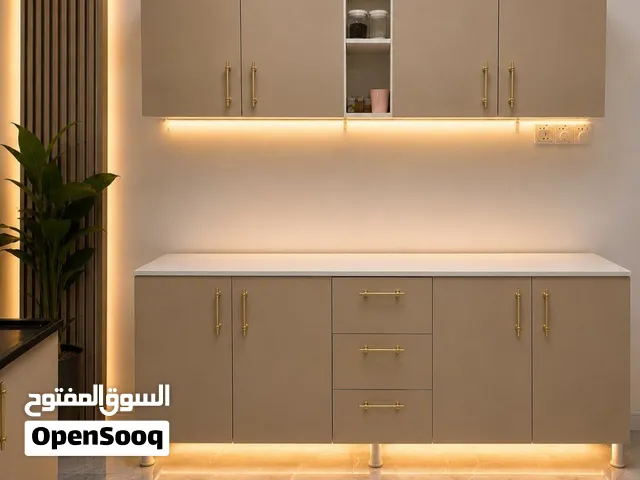 كاونتر خشب قياس مترين ثلاث قطع أرضي وملحق وسنك مرمر قياس متر وعشرين سم  التوصيل مجاني  350 الف