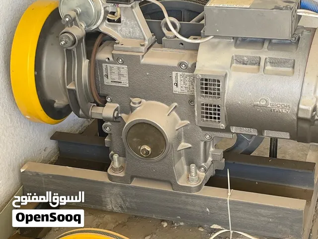 مصعد بحال الوكالة اربع طوابق
