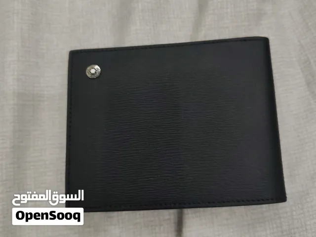 بوك قليل استخدام قيمت توصل ب 1200 المستعمل