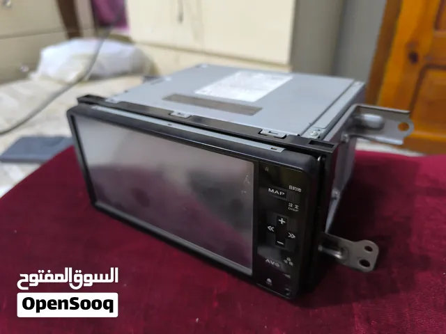 شاشة تويوتا أوروبي قابلة للفتح بذاكرة داخلية ومميزات كثيرة
