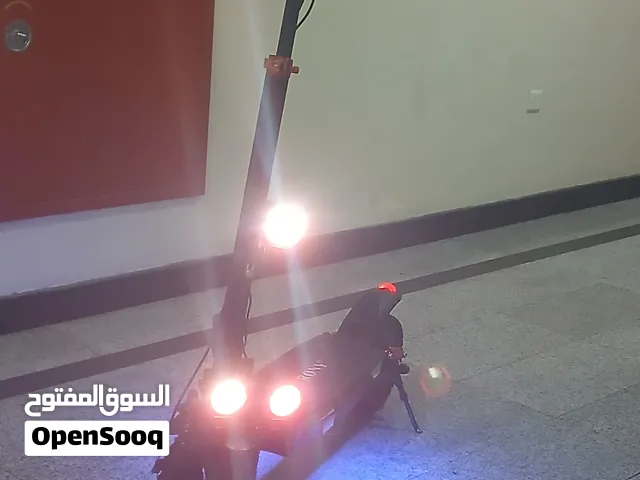 سكوتر كروني T4