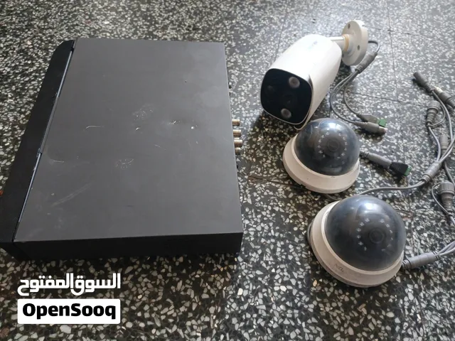 للبيع: نظام كاميرات مراقبة أمني متكامل مع تجهيزاته،3 كاميرات مع مساحة تخزين التسجيلات. وبسعر مغري