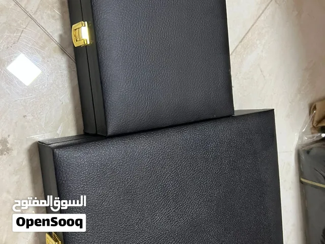 للبيع علب جلد نوع فاخر جيد