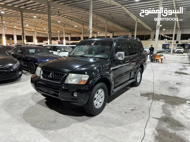 Used Mitsubishi Pajero in Um Al Quwain