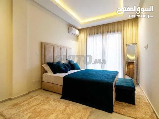 شقة مفروشه للإيجار اليومي في مراكش جيليز روعة تحتوى على مسبح و مكيف و بالكون و صالون مغربي..........