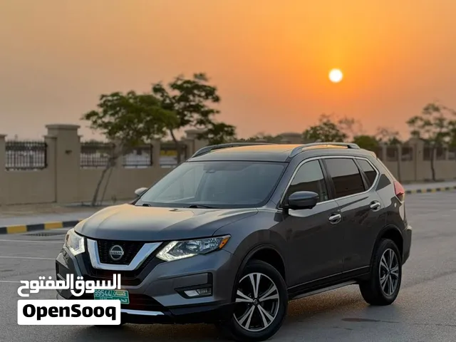Used Nissan Rogue in Muscat