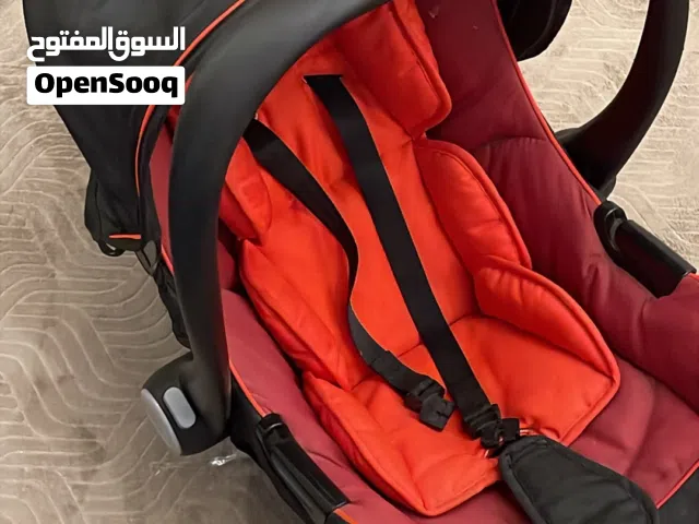 كرسي اطفال وكرسي للسياره ومنام للاطفال