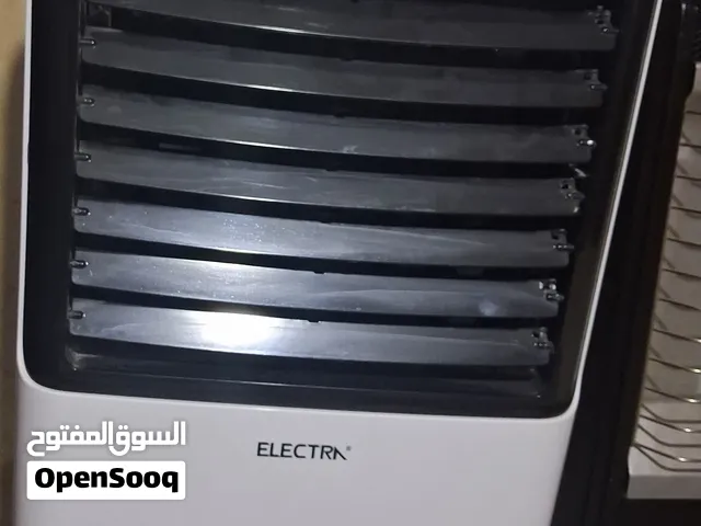 مكيف حامي بارد موفر كهرباء بحالة ممتازه جدآ جدآ